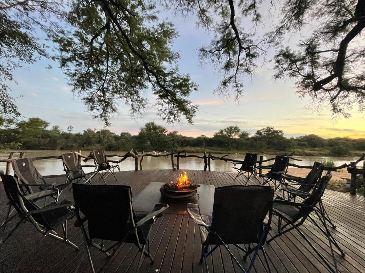 Ngangane Lodge & Reserve Франсистаун Экстерьер фото