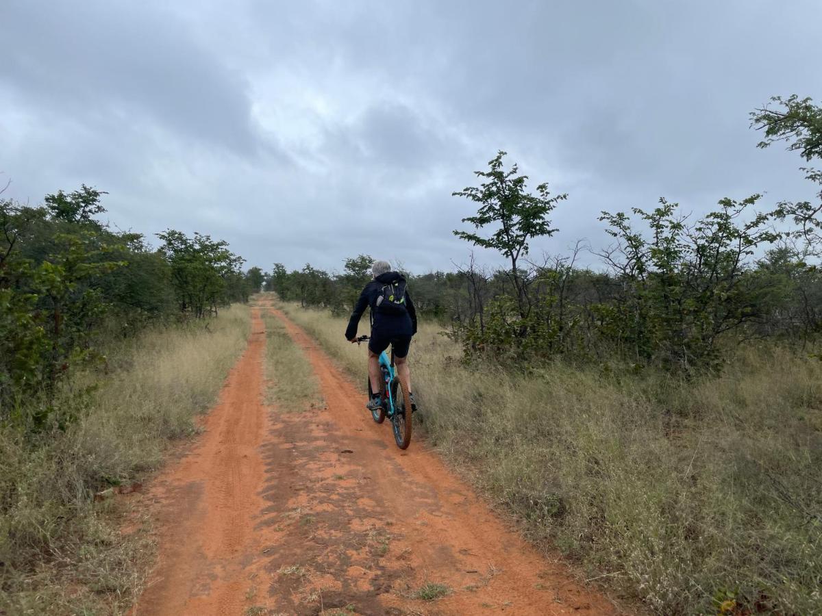 Ngangane Lodge & Reserve Франсистаун Экстерьер фото